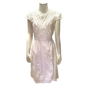 Calvin Klein White Dress Size 8 Short Sleeve Cotton Nylon Blend V Neck Wrap